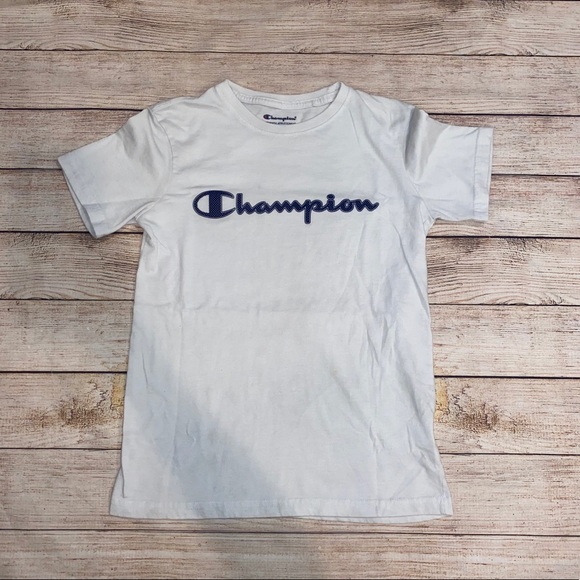 5️⃣for2️⃣5️⃣ SALE Champion Boys T Shirt Size M - Picture 1 of 4